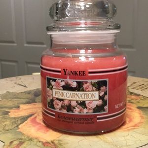 Yankee Candle Pink Carnation black band